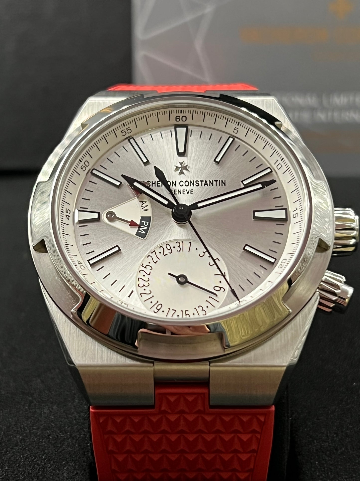 Vacheron Constantin Overseas Dual Time 7900V/110A 41mm