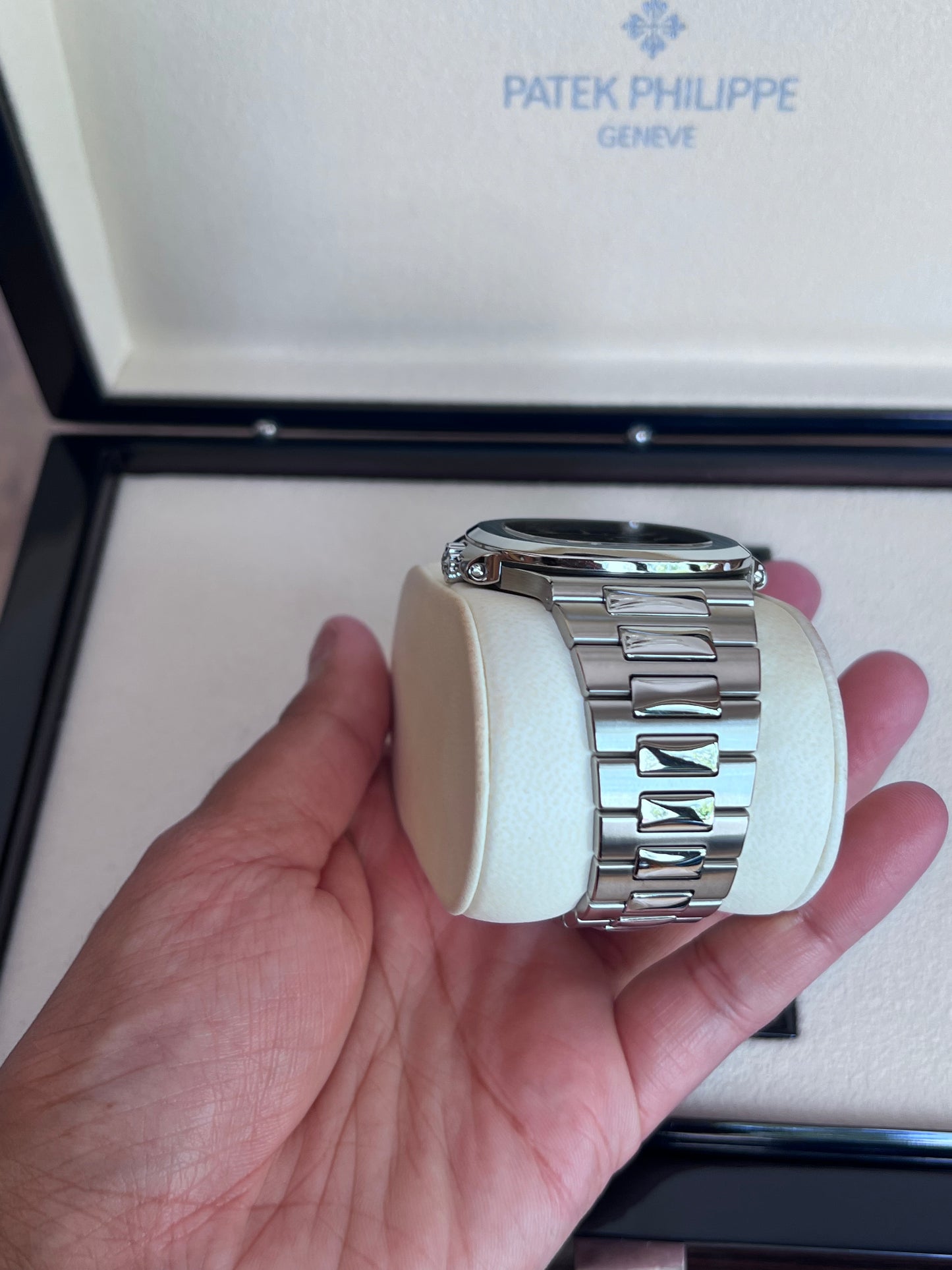 Patek Philippe Nautilus Blue Dial 5711/1A 2019 Full Set