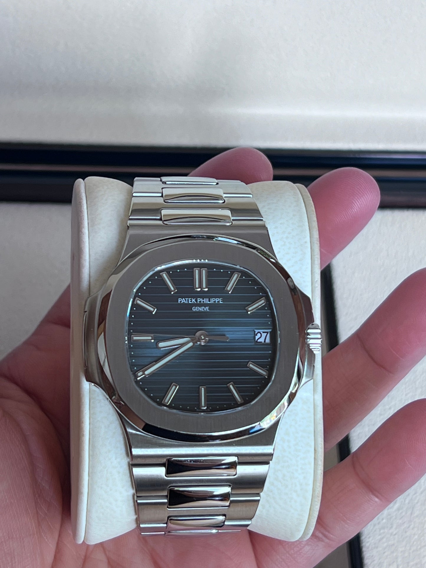Patek Philippe Nautilus Blue Dial 5711/1A 2019 Full Set