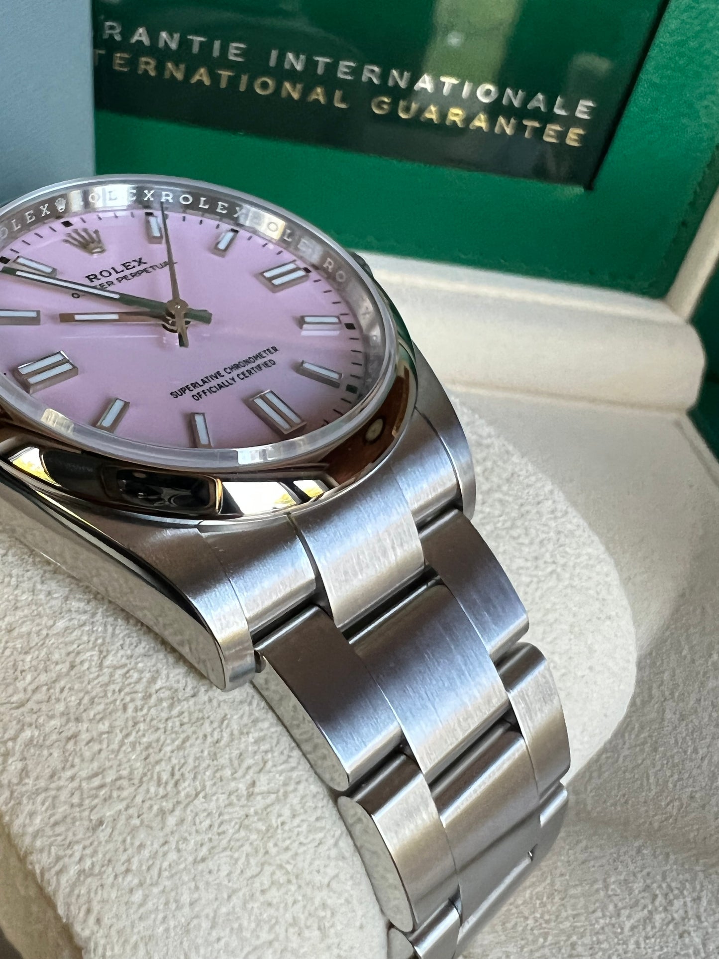 Rolex Oyster Perpetual 36 Candy Pink 126000 2023 New