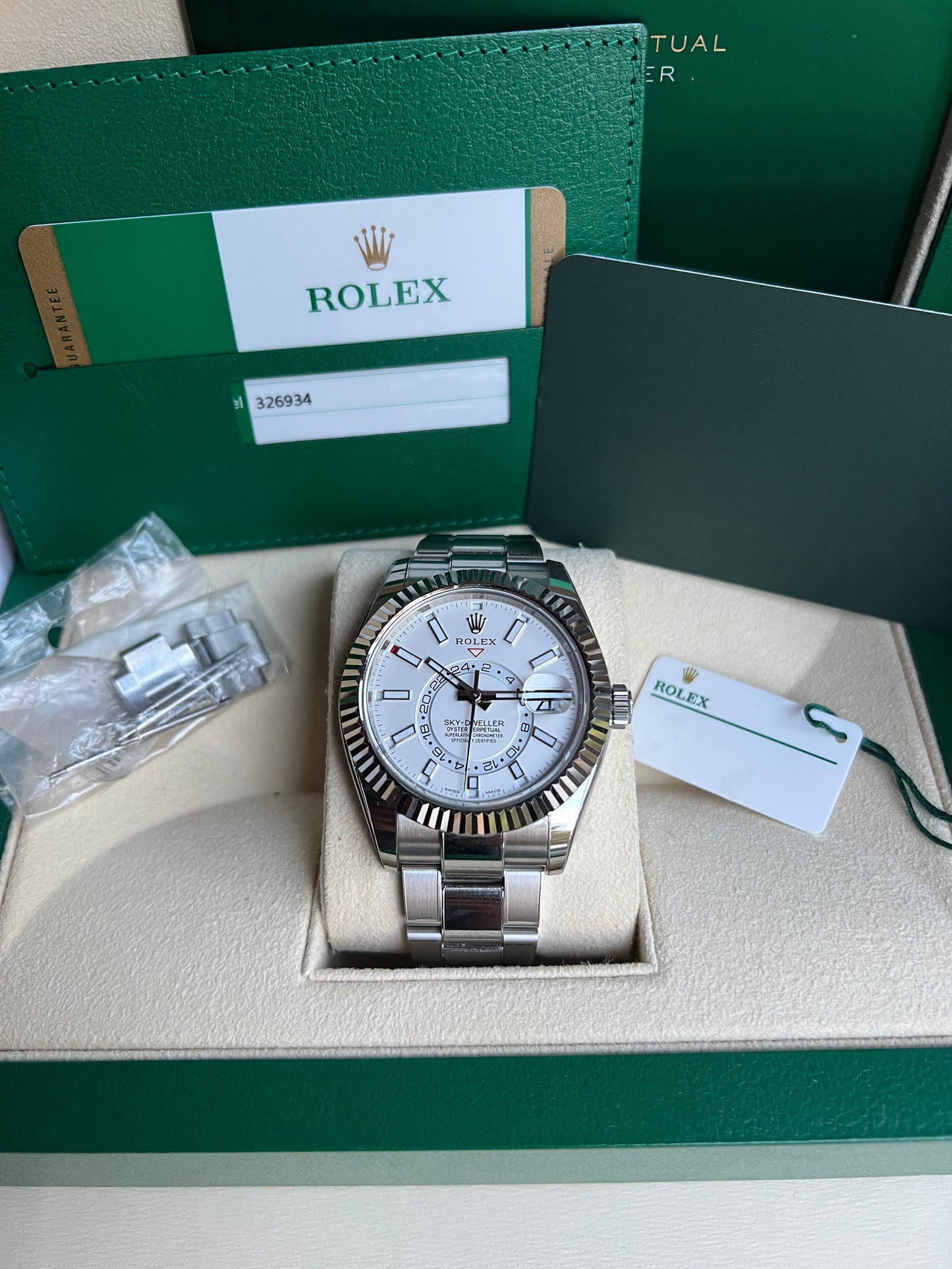Rolex Sky-Dweller 326934 2024