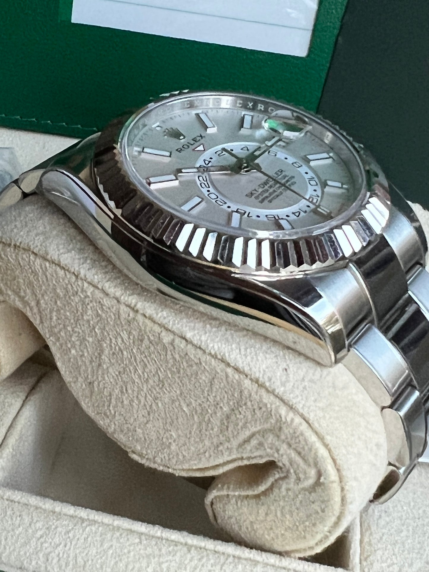 Rolex Sky-Dweller 326934 2024