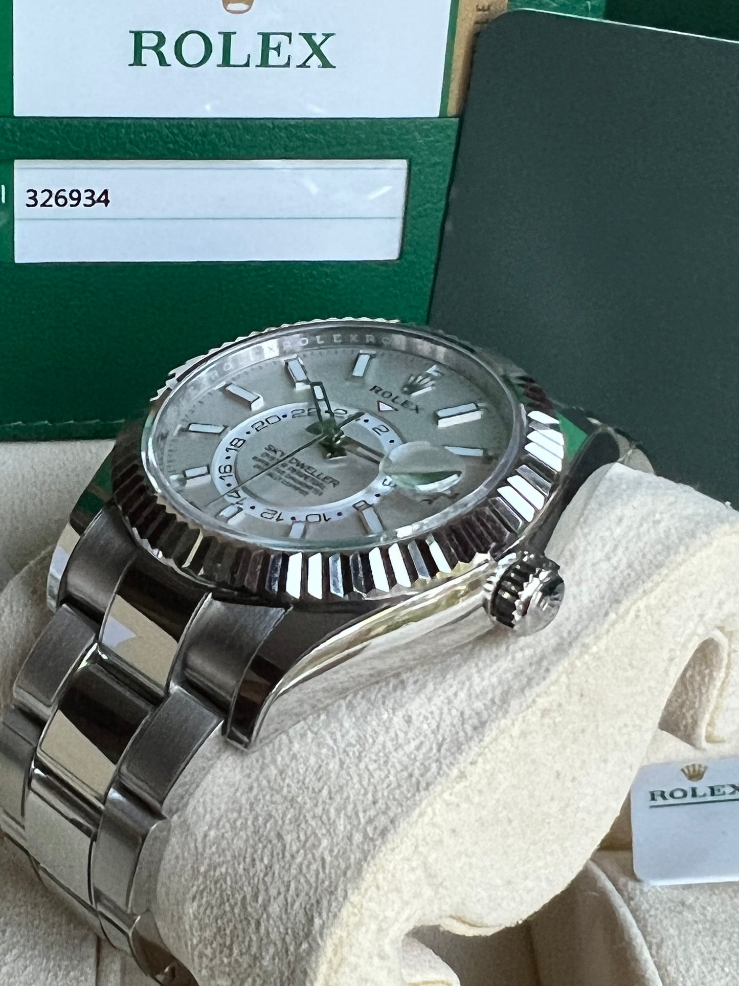 Rolex Sky-Dweller 326934 2024
