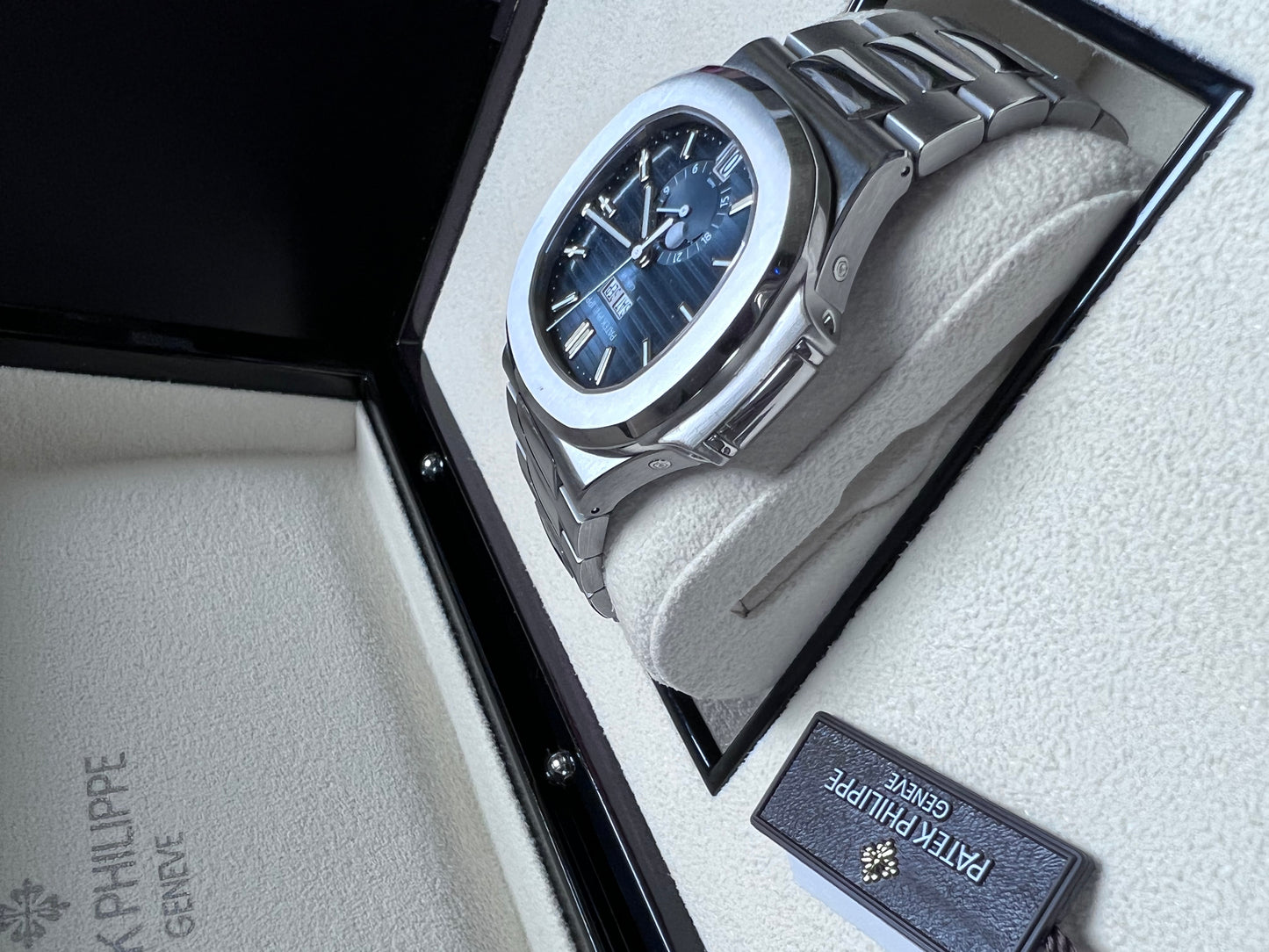 Patek Philippe Nautilus 5726/1A 2019 Full Set
